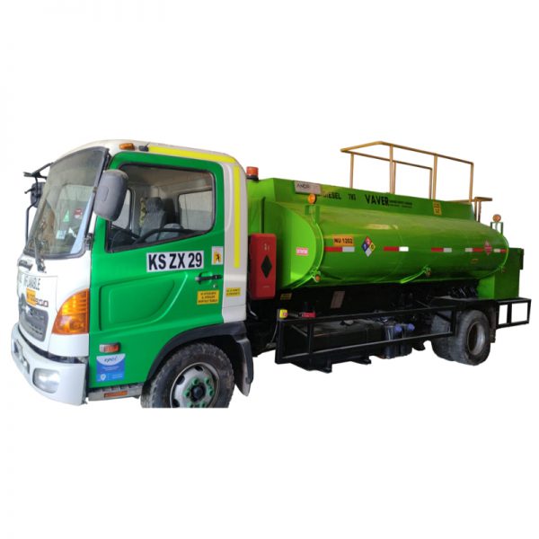 7m3 SURTIDOR Hino 500 FC 1119